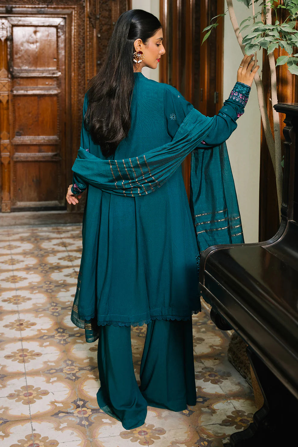 Embroidered Viscose Suit - 3PC