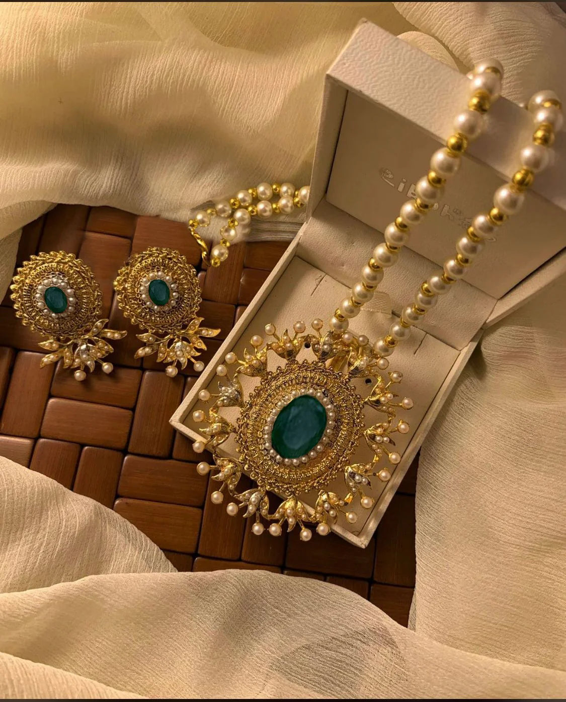 Hanina Pearl Locket Set by Rawayat - 6 Colors
