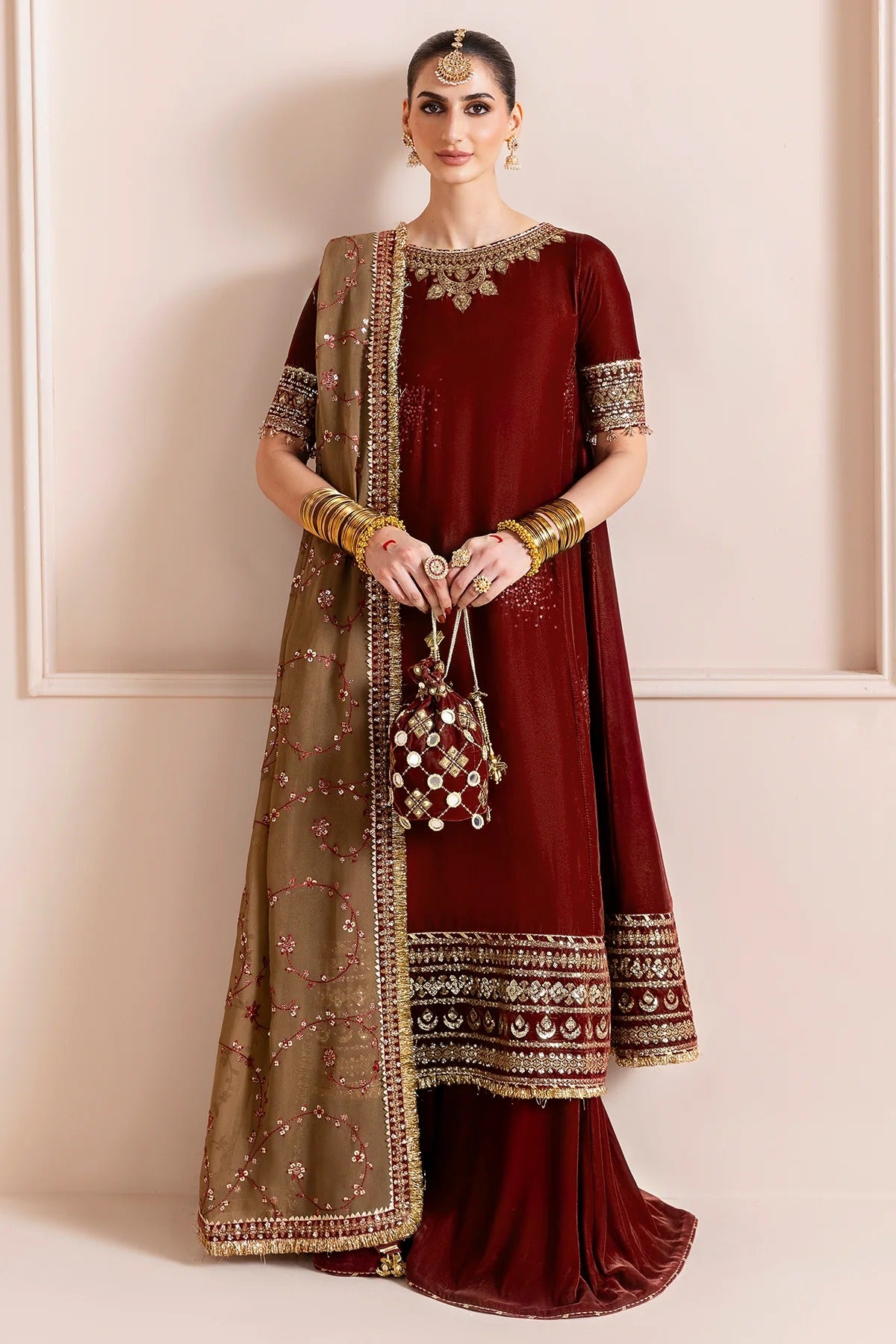 velvet formal dress australia Embroidered Trend: Group7