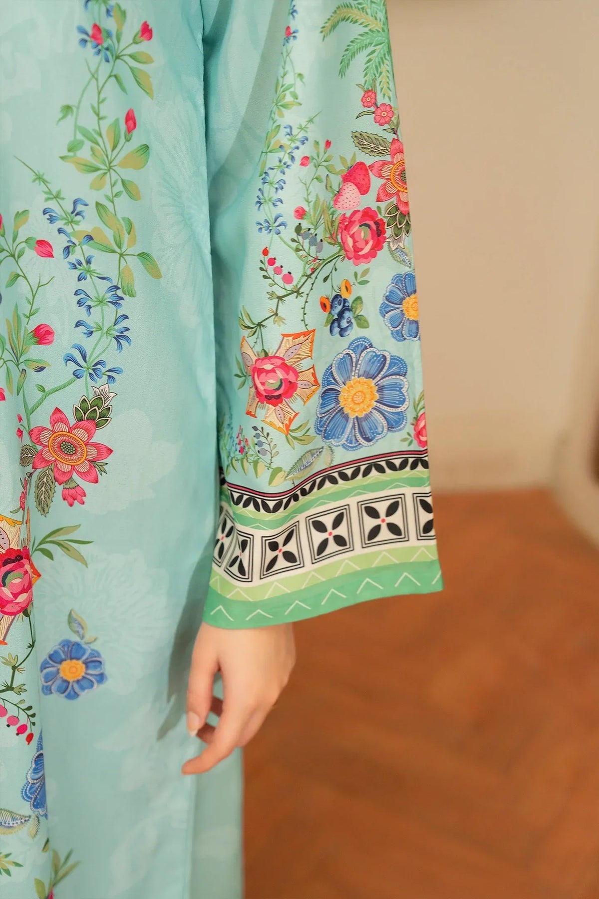 Printed Poly Cambric Set - Noir Eclat